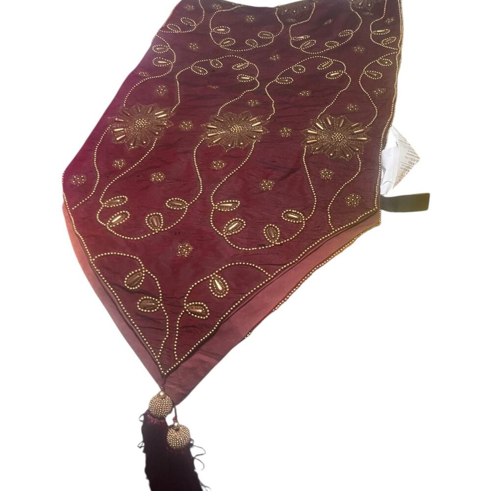 Set of Two Vintage Borcata Table Runners Brown and Burgundy w/ Tassels - Picture 6 of 9